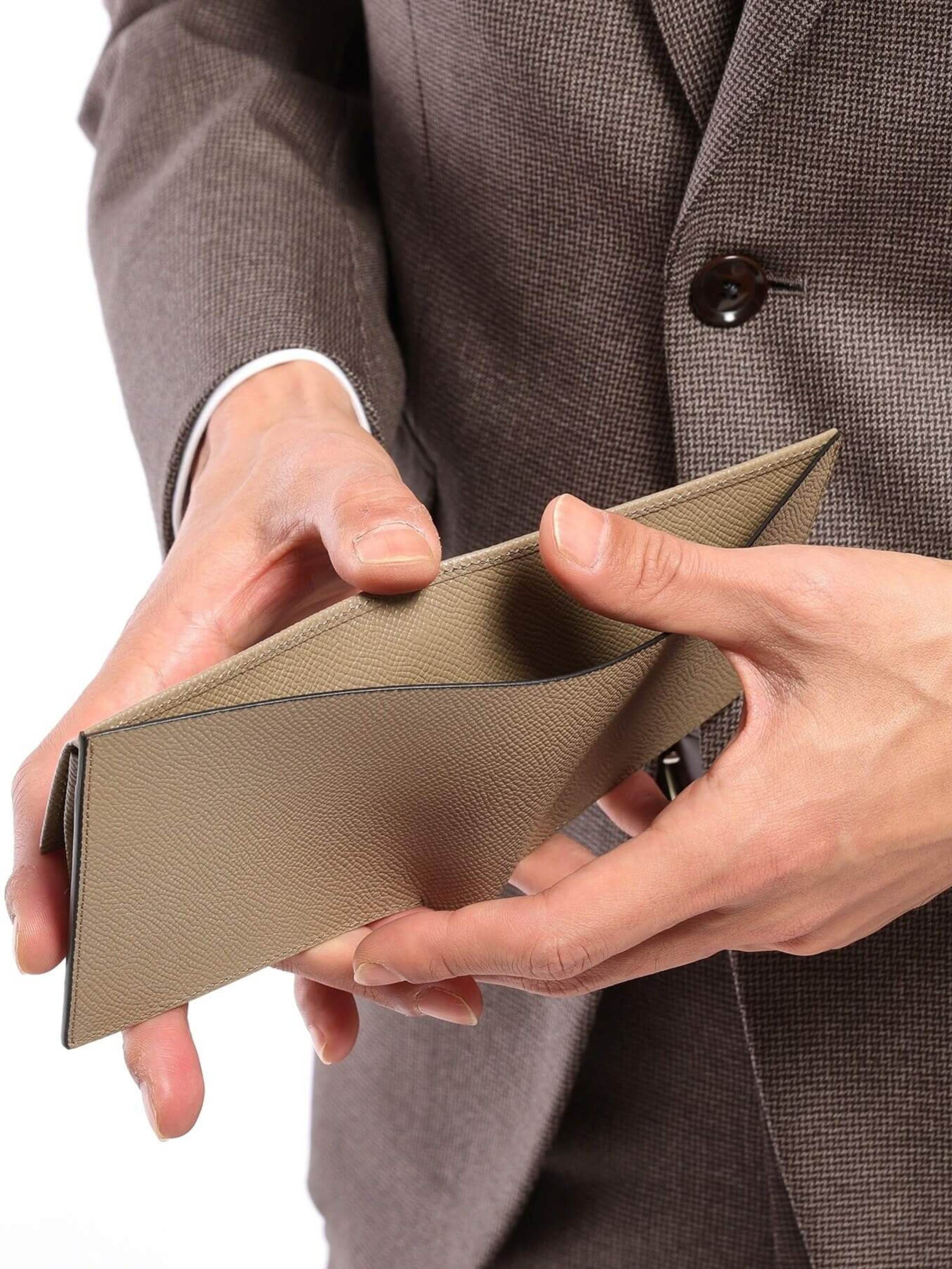 BEIGE-FLAGSHIP-HIROAN-LIMITED-CARD-HOLDER-9 (14)