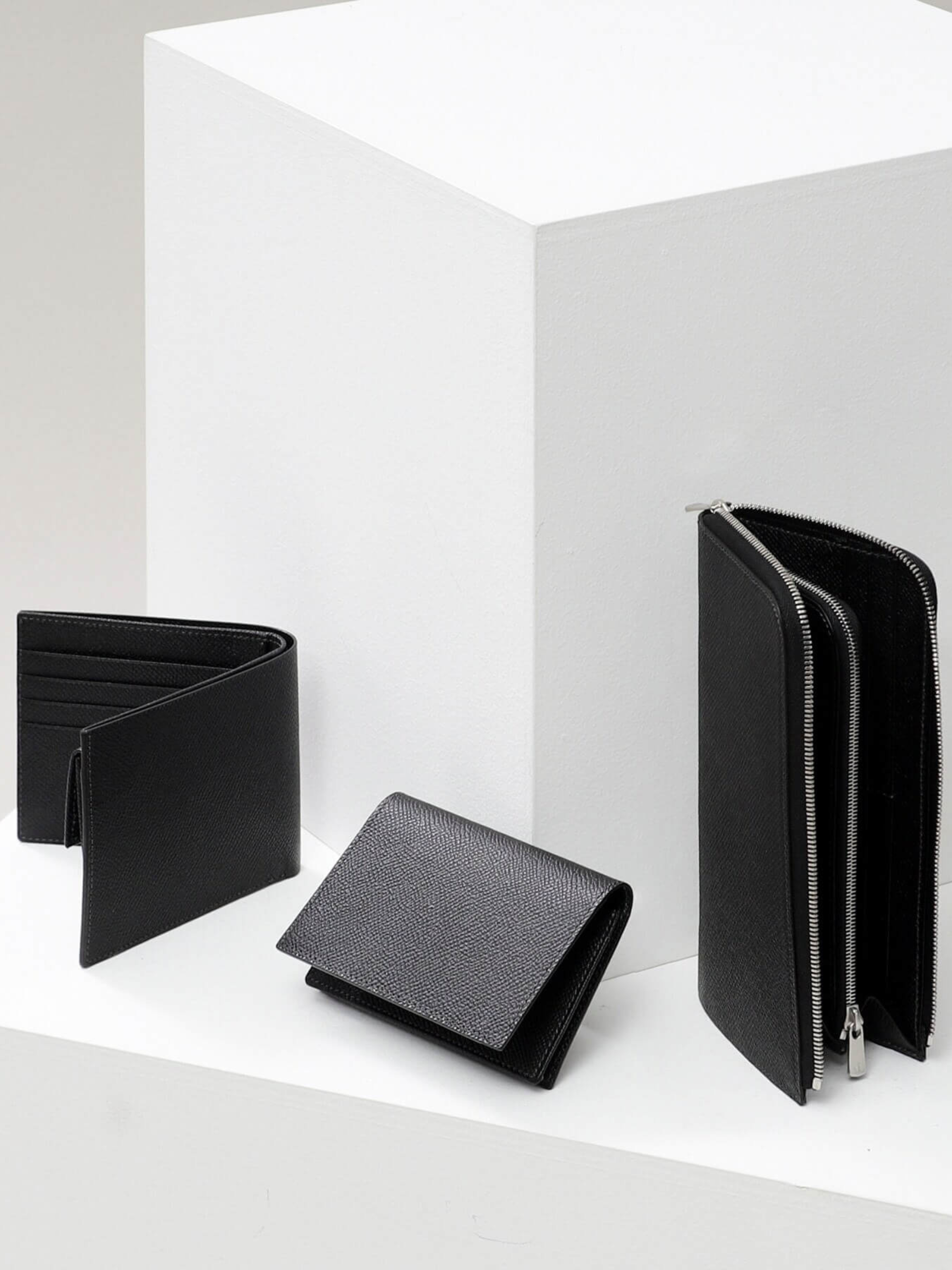 BLACK-FLAGSHIP-HIROAN-LIMITED-CARD-HOLDER-4 (4)