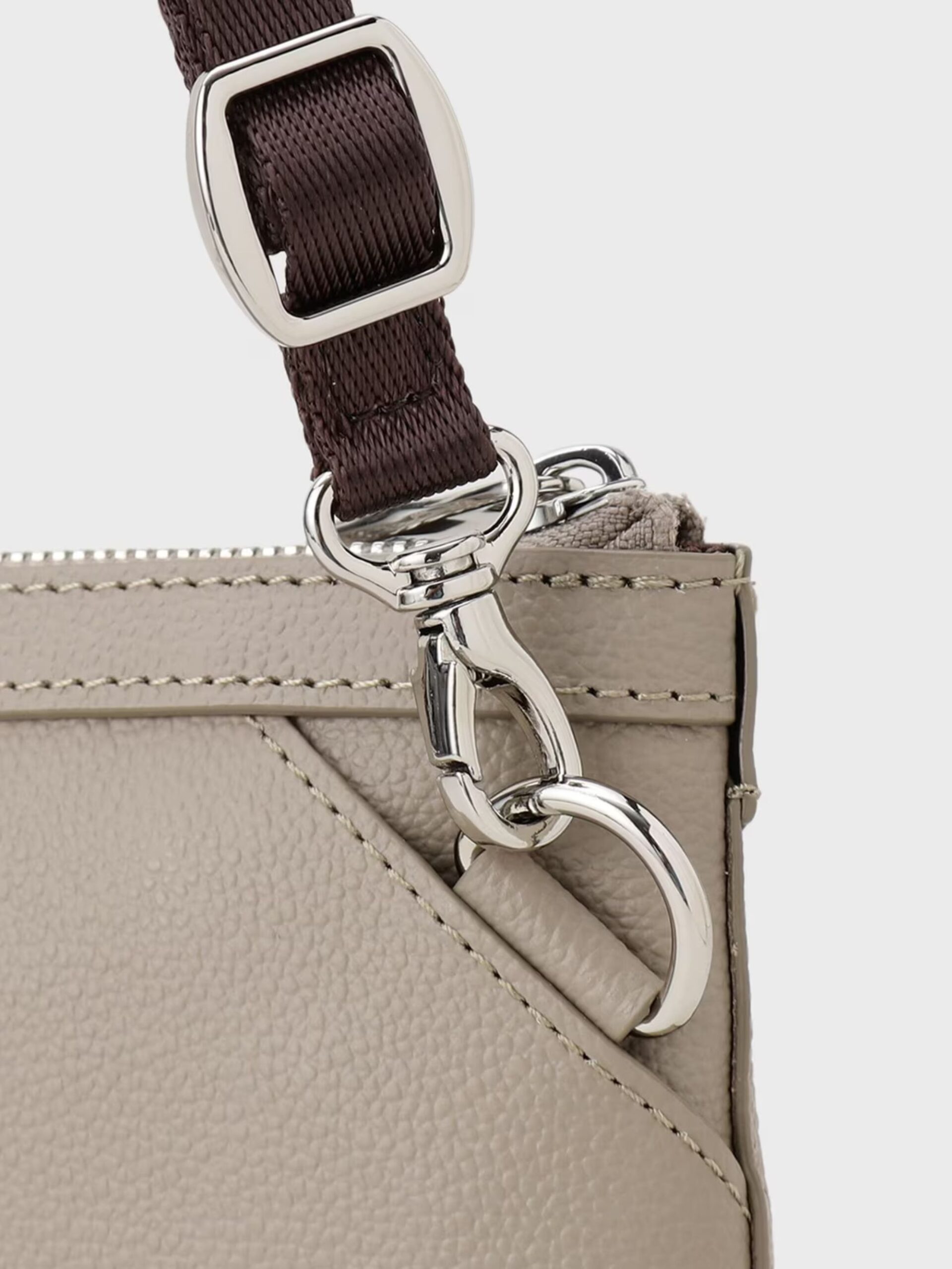 BEIGE LEATHER CLUTCH BAG (7009366)