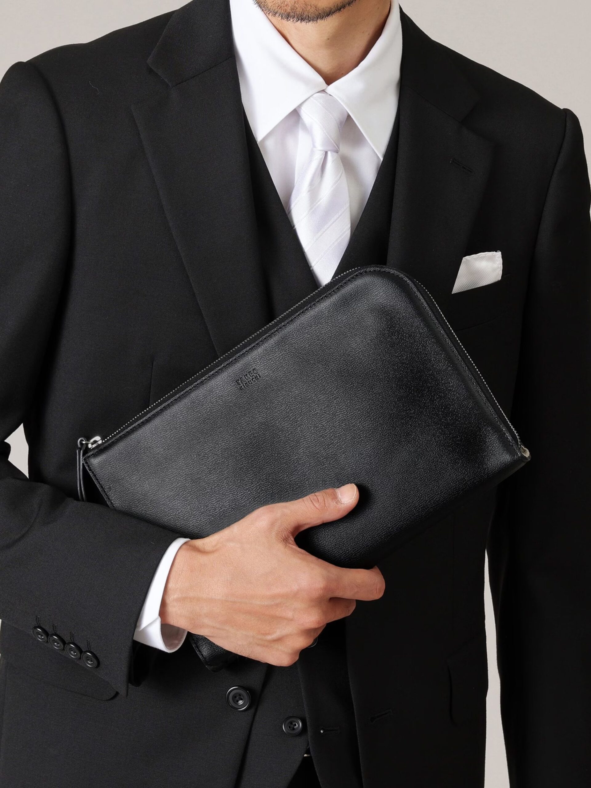 BLACK WIDE OPEN LEATHER CLUTCH BAG (5)