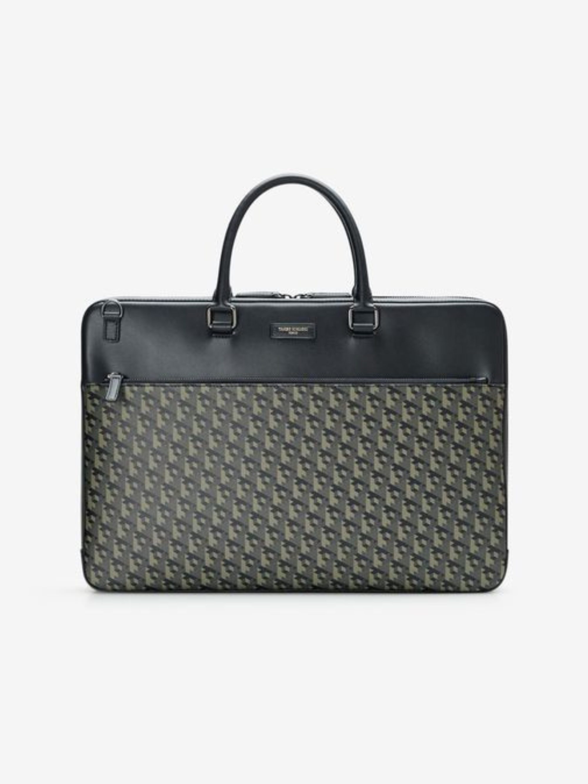 Takeo-2-Packshot-0239_result (1)