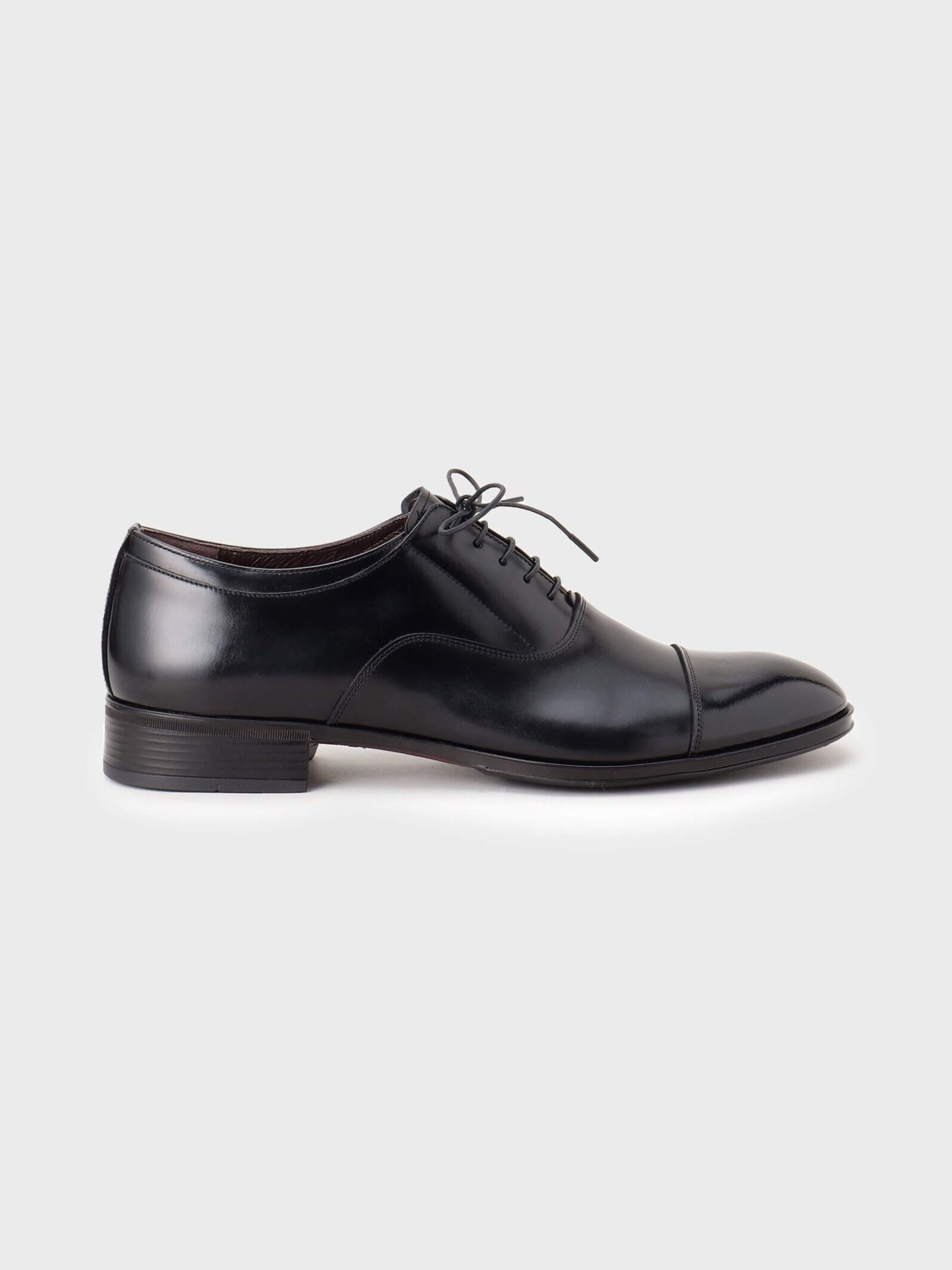 02-BLACK-LEATHER-SHOES-070014301