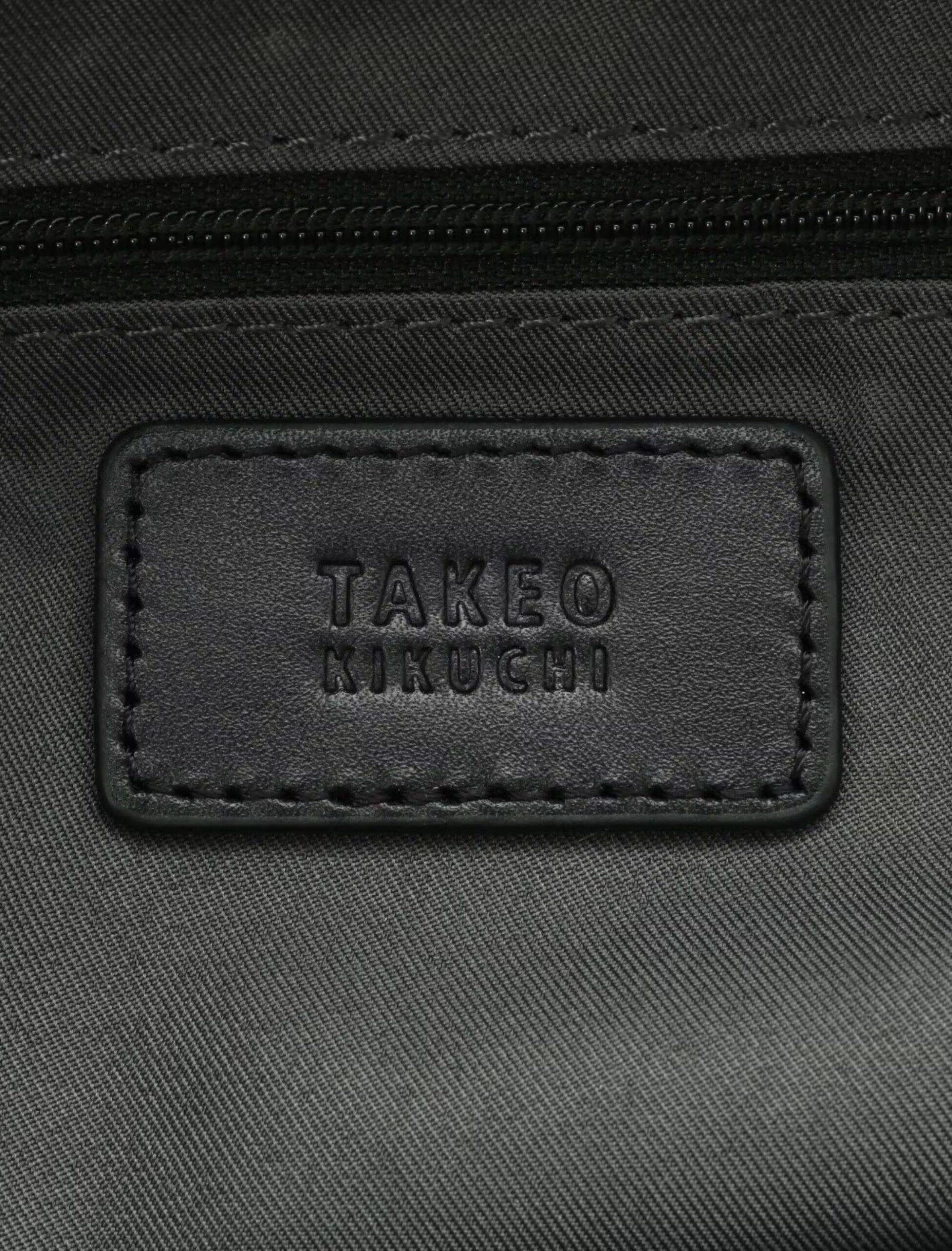 BLACK SAFFIANO ROYAL LEATHER SMALL TOTE BAG (11)