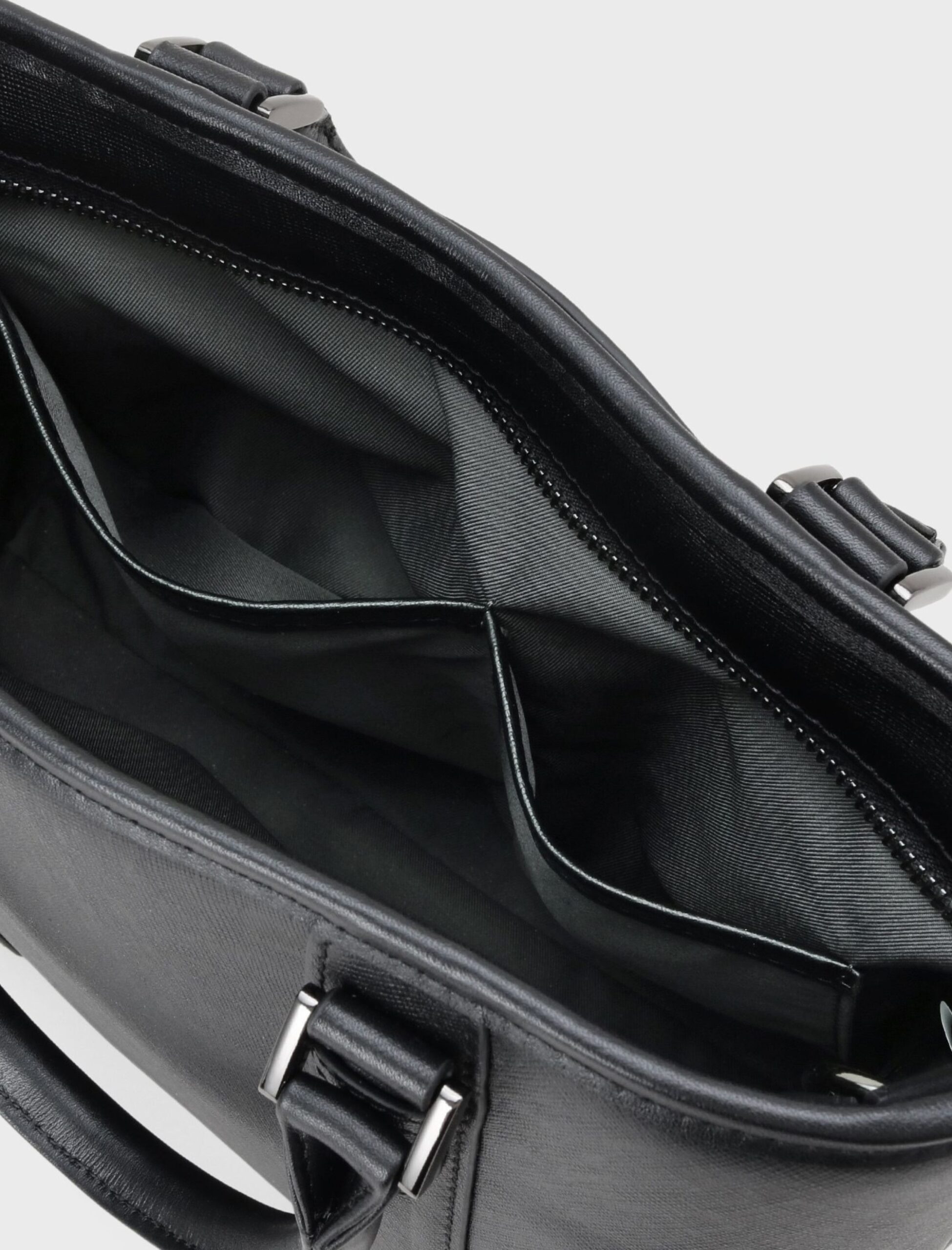 BLACK SAFFIANO ROYAL LEATHER SMALL TOTE BAG (8)