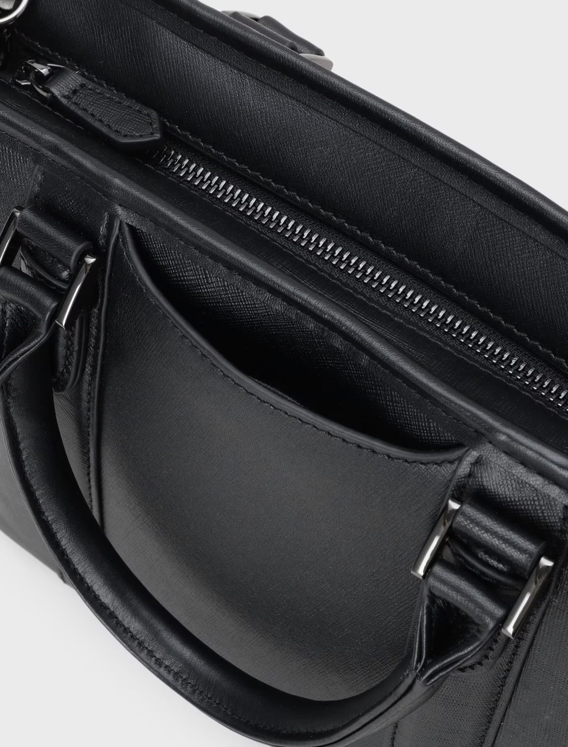 BLACK SAFFIANO ROYAL LEATHER SMALL TOTE BAG (9)