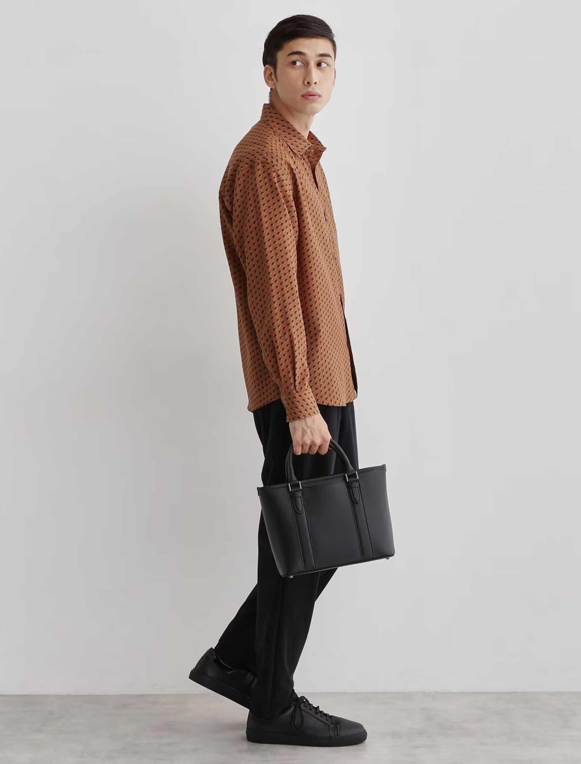 BLACK SHRINK ROYAL LEATHER SMALL TOTE BAG (3)