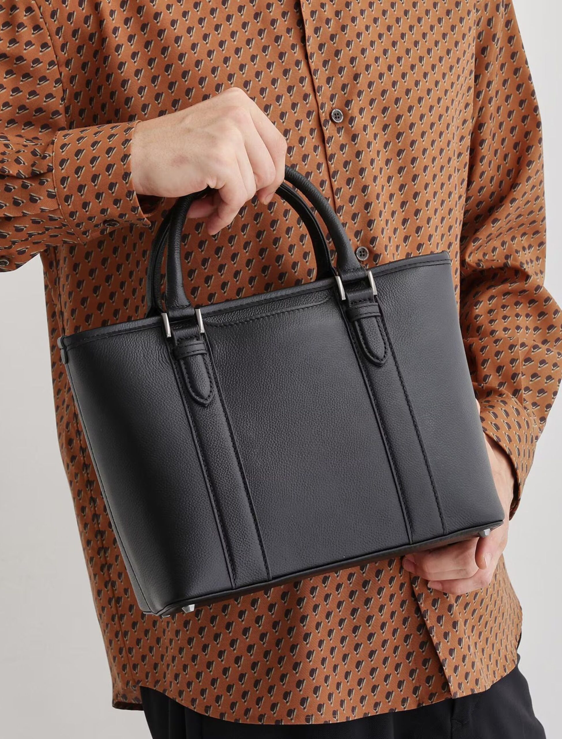 BLACK SHRINK ROYAL LEATHER SMALL TOTE BAG (5)