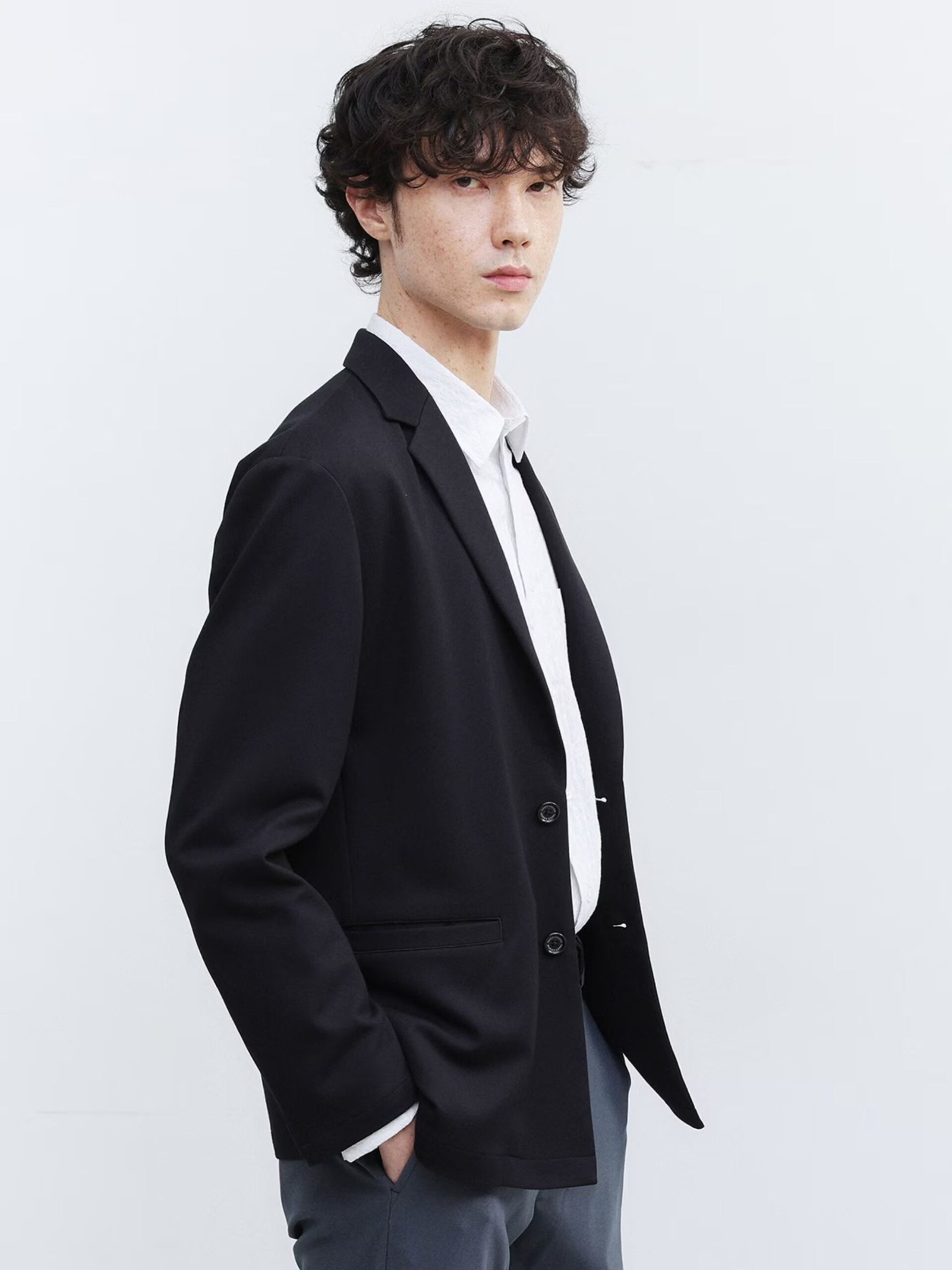 BLACK DOWN FABRIC TAILORED JACKET (3)