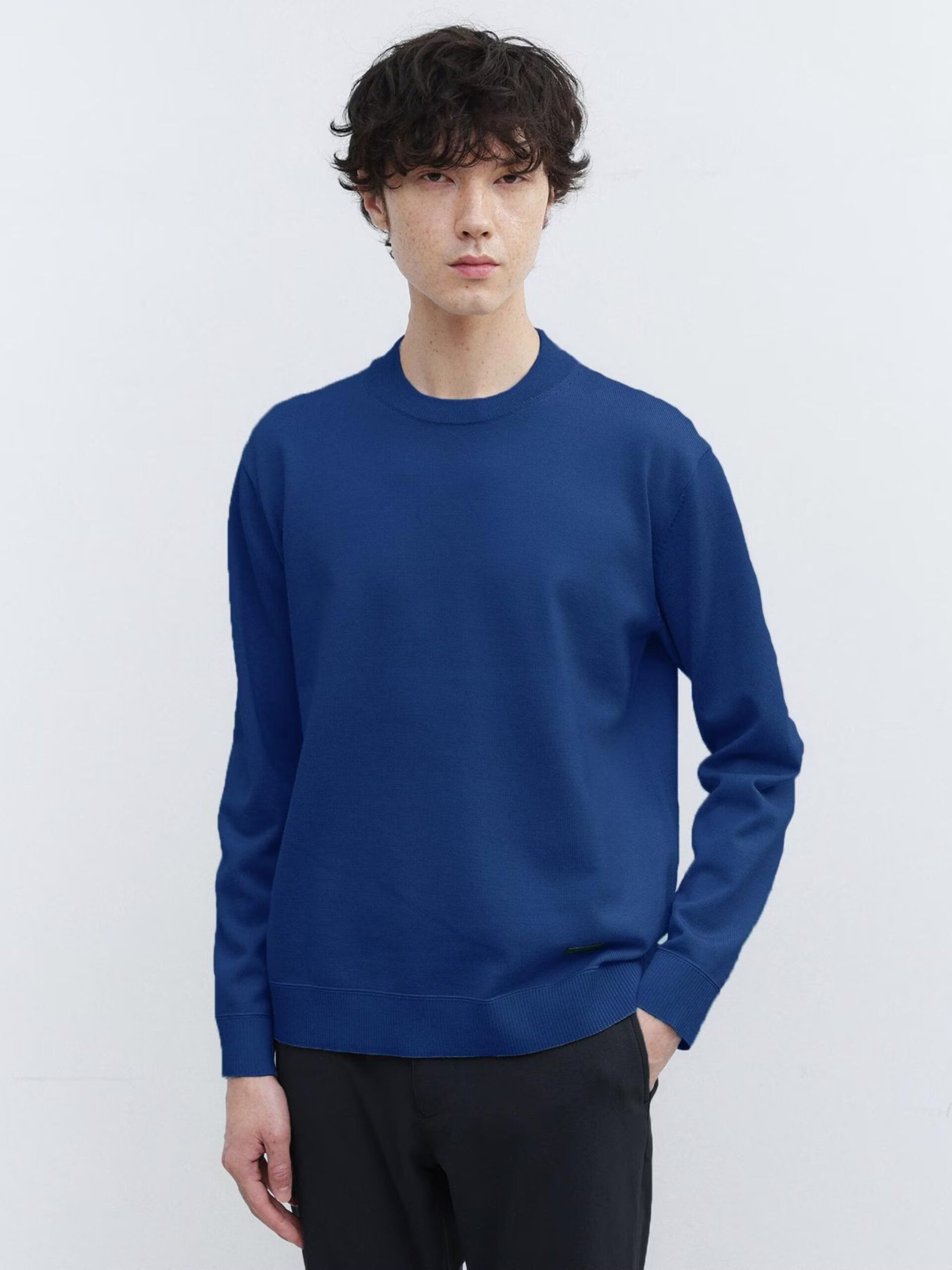 BLUE WOOL BLEND ANTI-PILLING KNIT SWEATER (1)