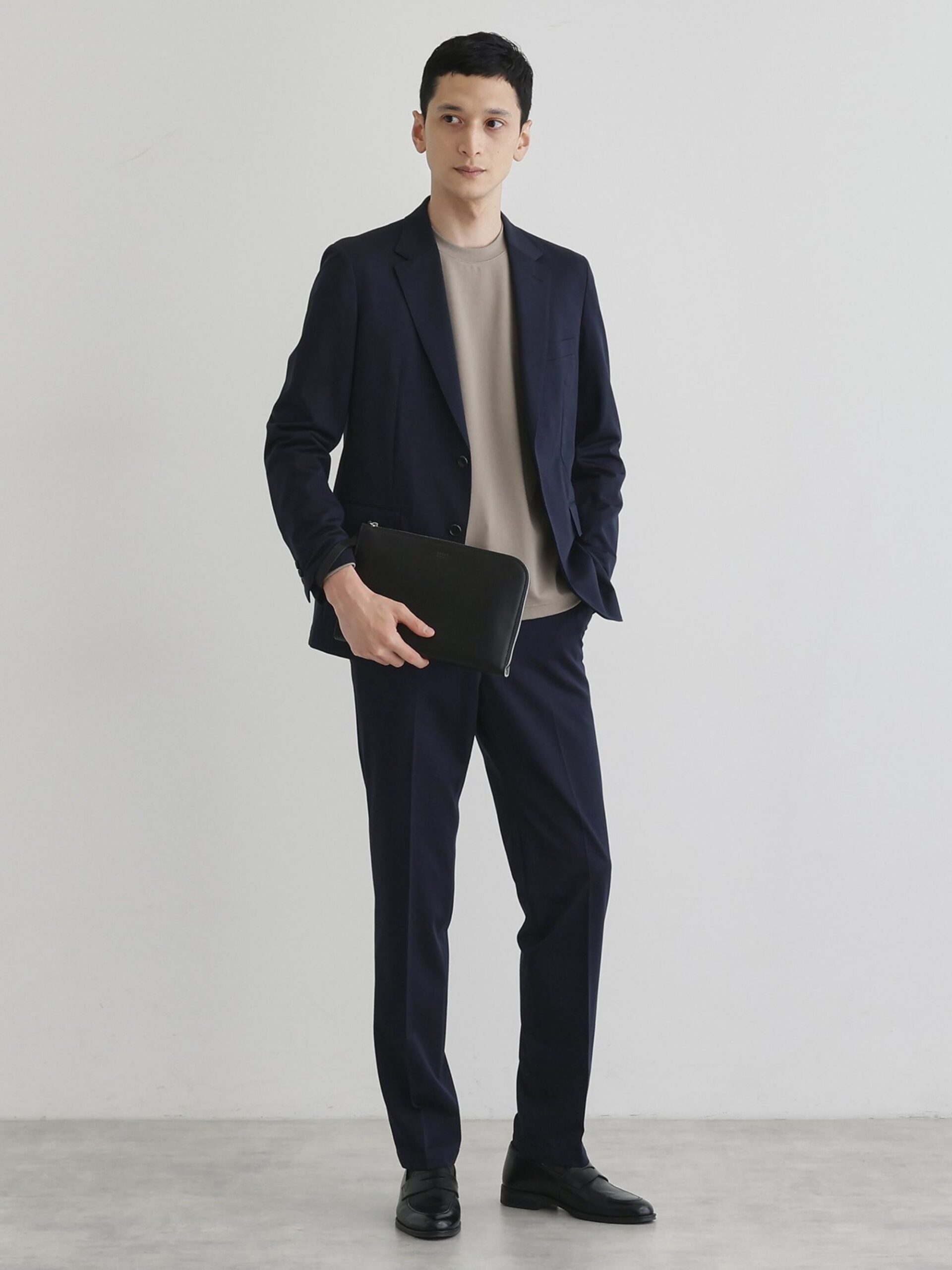 EMBOSSED BLACK WIDE OPEN LEATHER CLUTCH BAG (4)