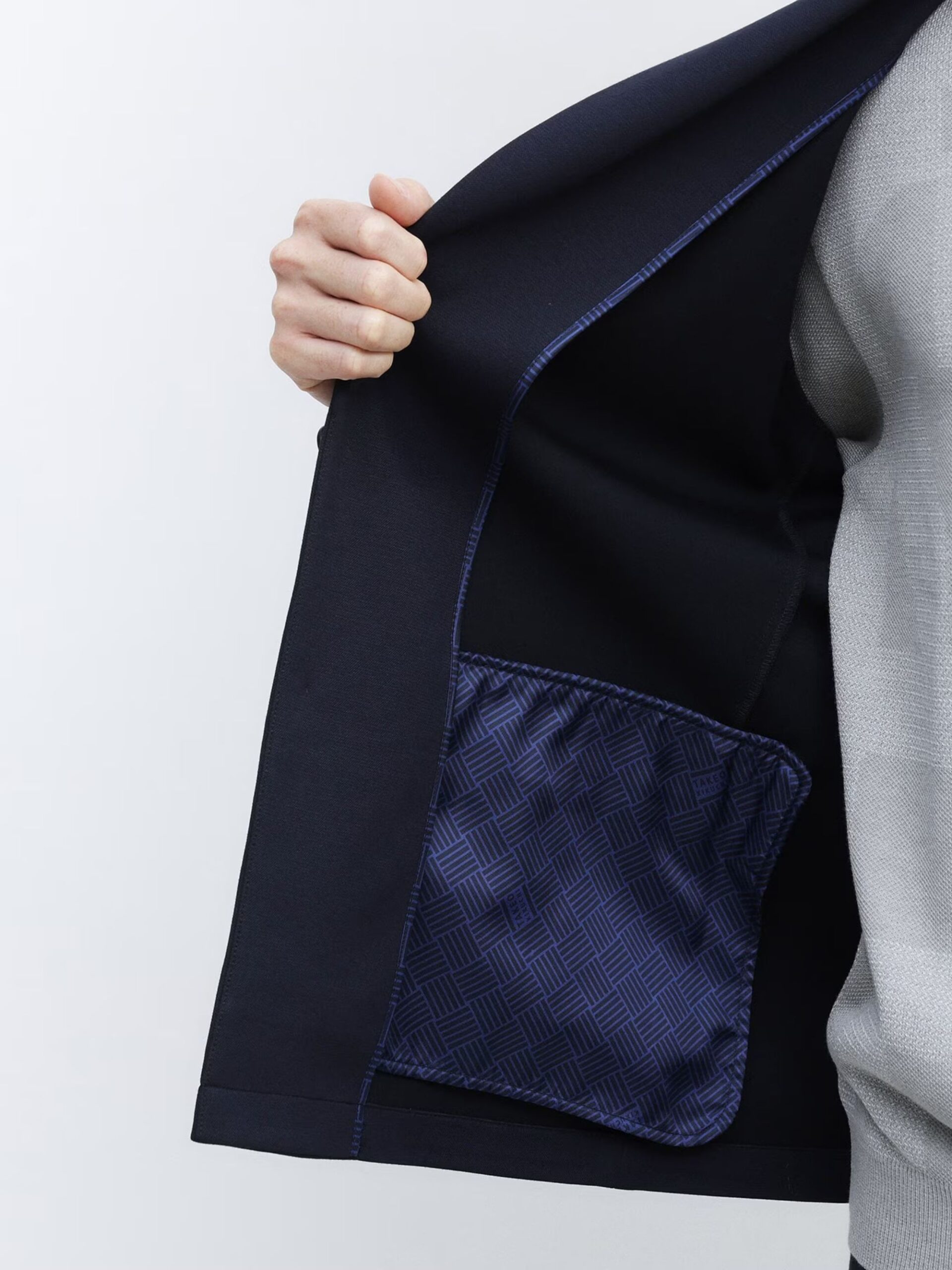 NAVY DOWN FABRIC TAILORED JACKET (10)