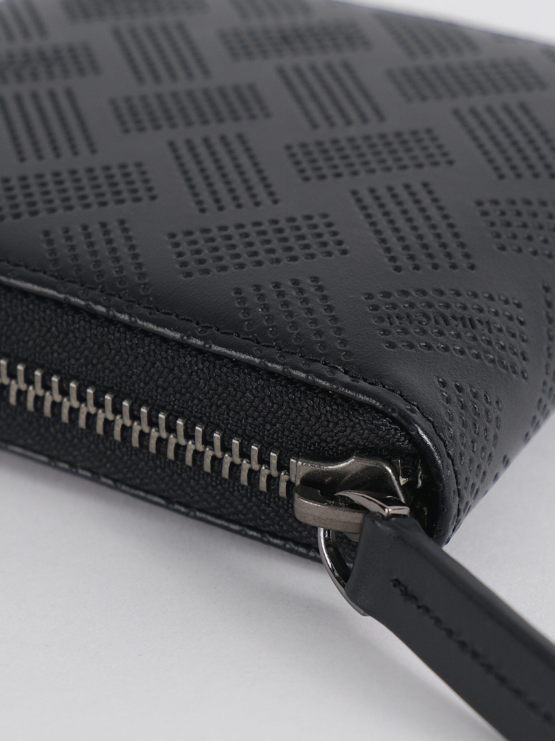 BLACK KAGOME ZIPPER SHORT BIFOLD WALLET (4)