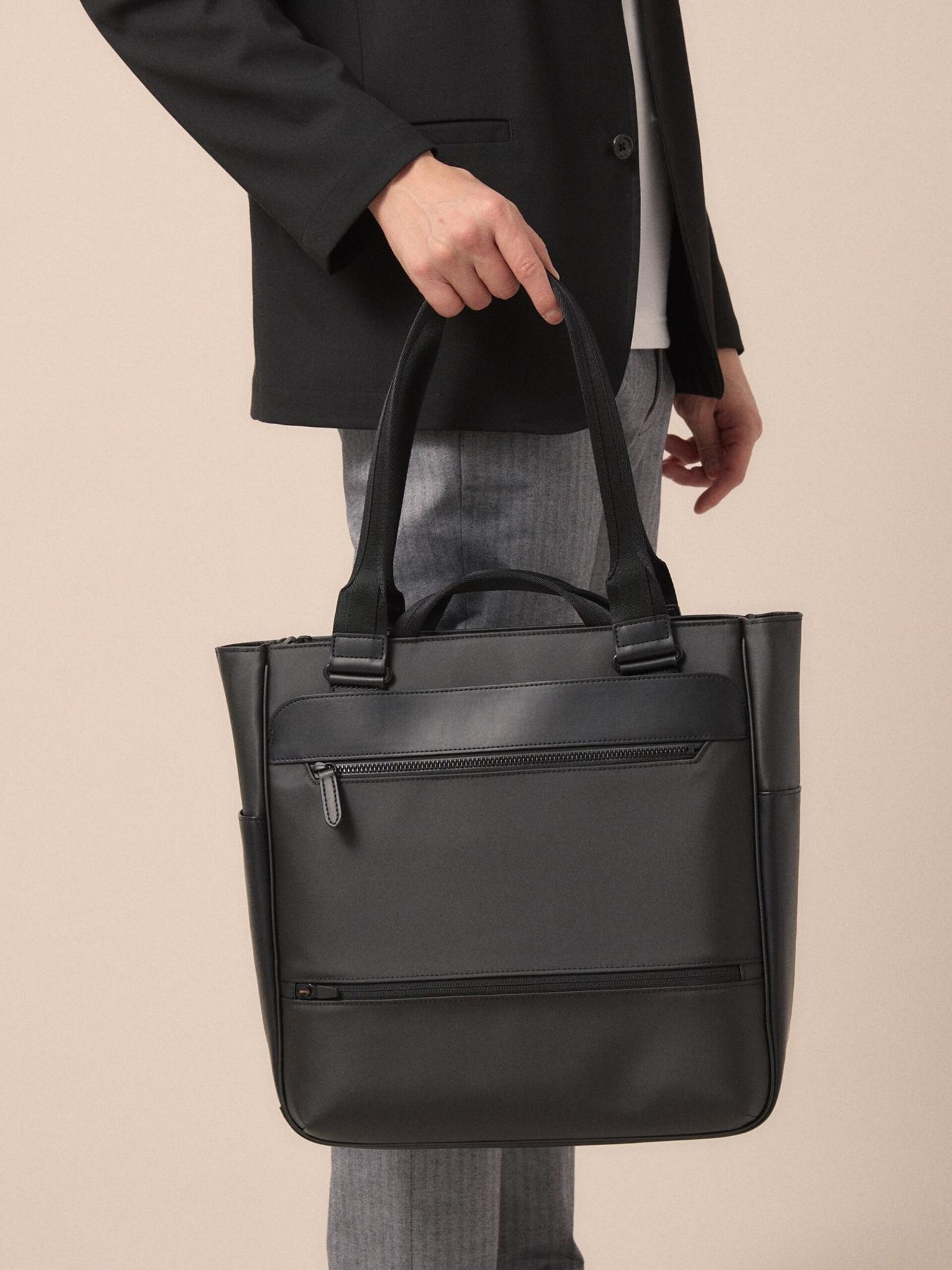 BLACK WRP COATING TOTE BAG (4)