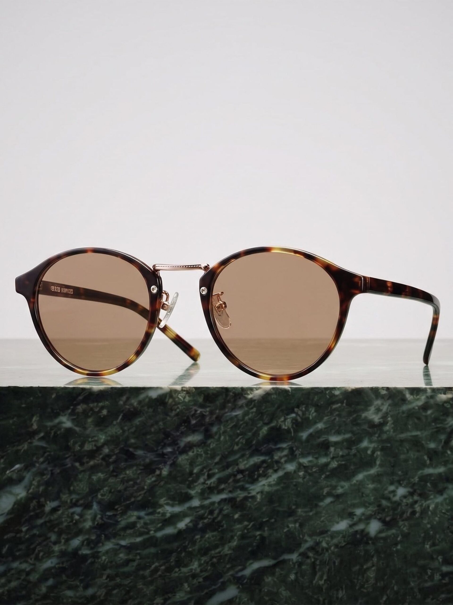 ASSORTED SUNGLASSES (07005261) *ECS - Image 27