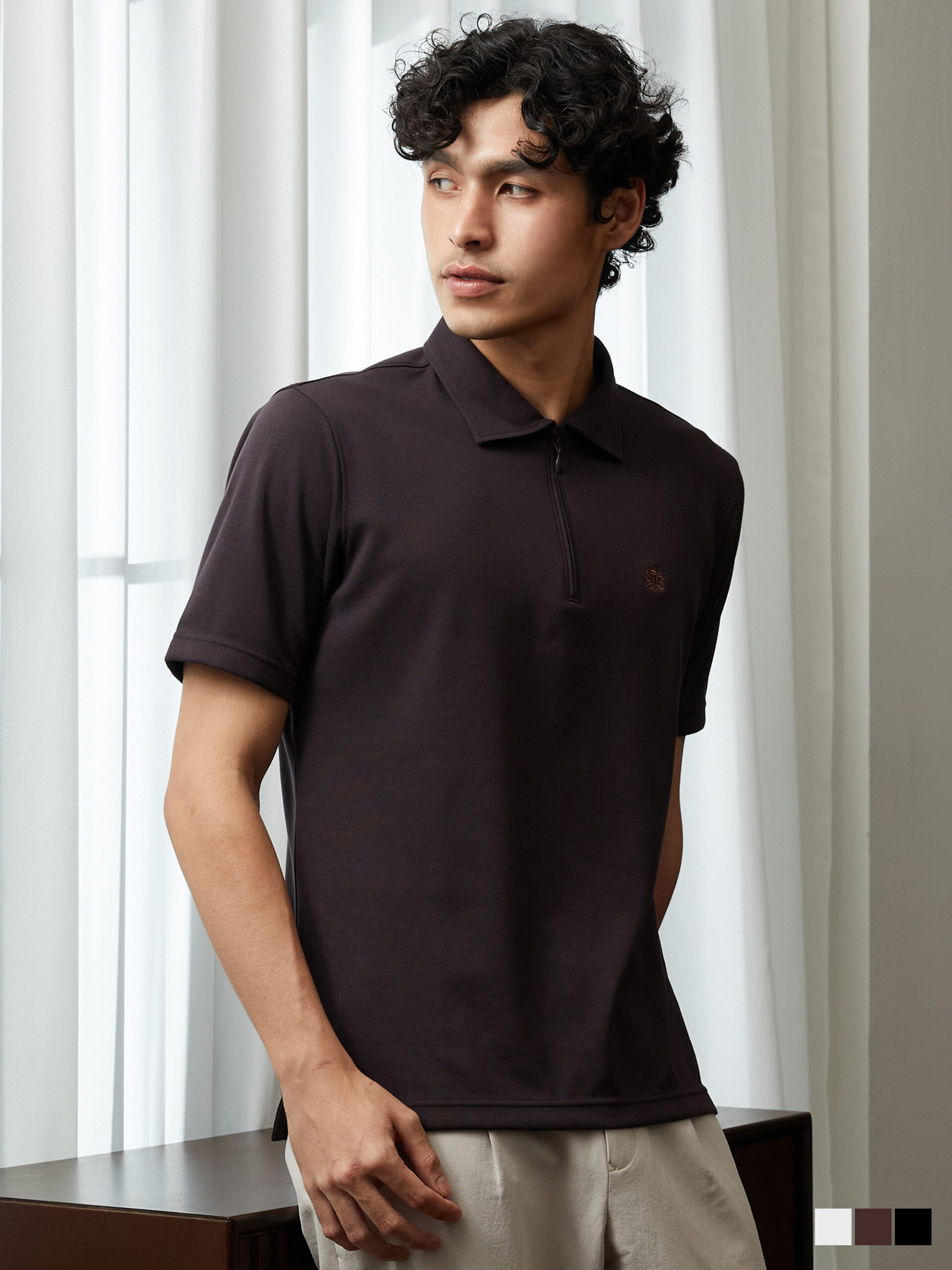 STRETCH PUNCH FABRIC ZIPPER FRONT POLO SHIRT (K8135998)